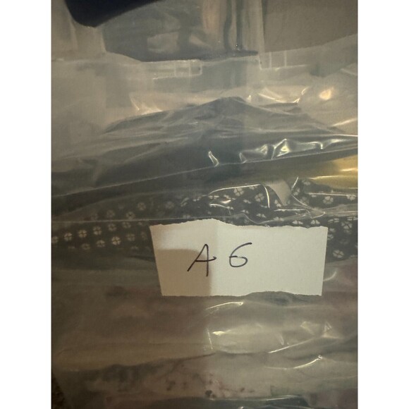 Calvin Klein Jeans Short Womens Size 25 Bermuda High Rise Blue Distressed NWT - Picture 7 of 7